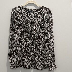 Ann Taylor Black and White Patterned Blouse